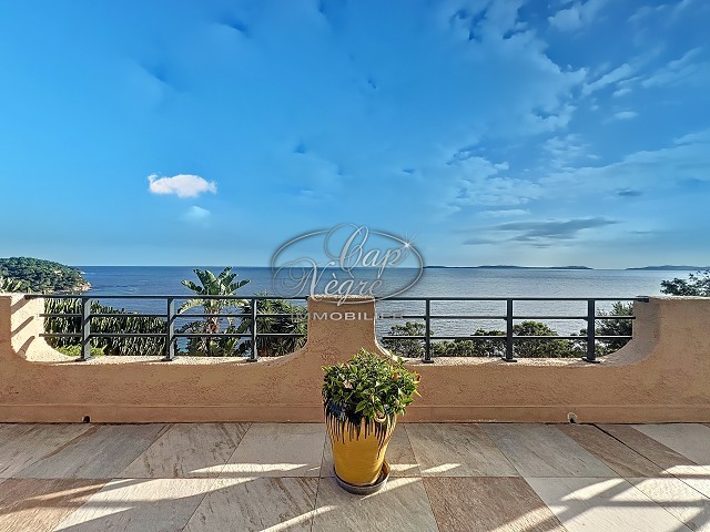 Photo Maison - 5 pièce(s) - 179 m2 image 3/6