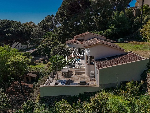 Photo Maison - 4 pièce(s) - 122 m2 image 3/6