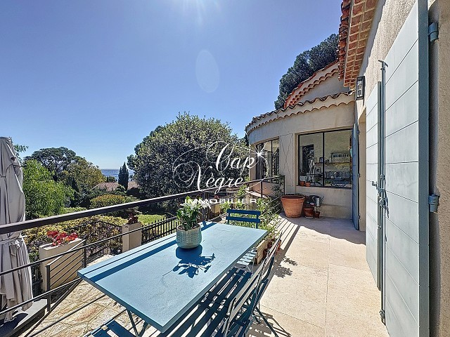 Photo Maison - 4 pièce(s) - 122 m2 image 6/6