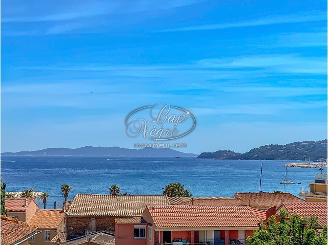 Appartement vue mer à vendre au Lavandou