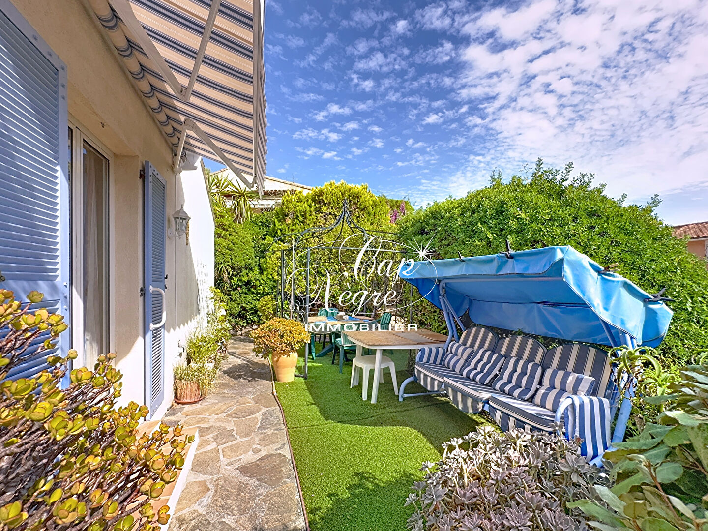 Photo Maison Le Lavandou 4 pièce(s) 76.87 m2 image 2/6