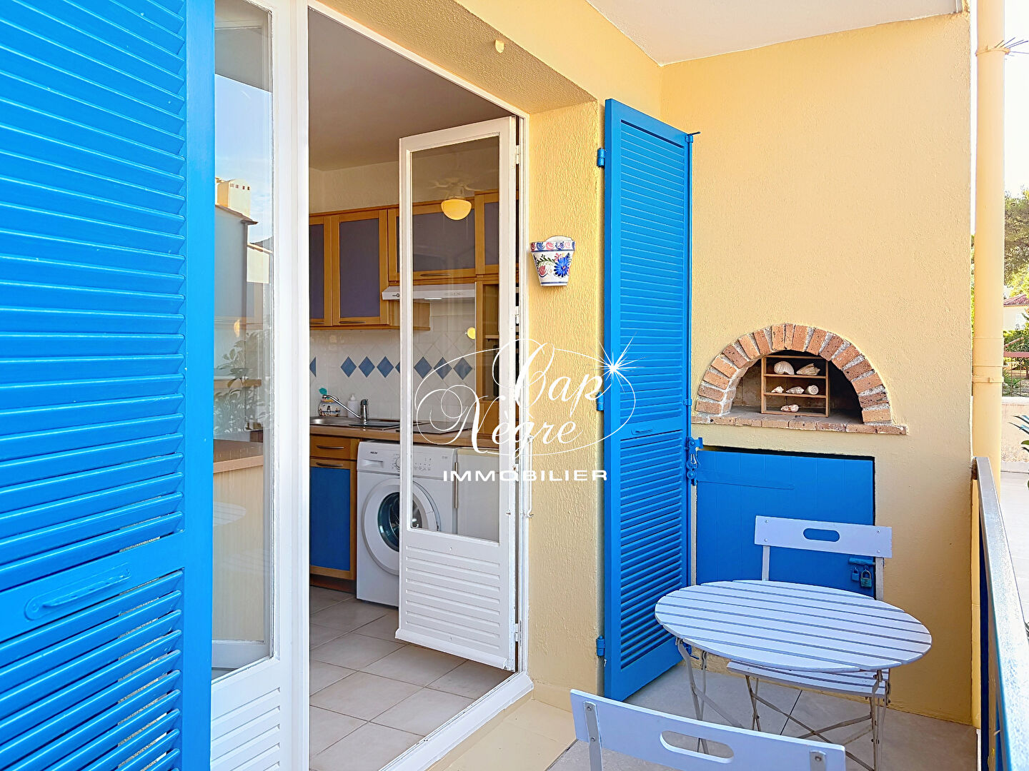 Photo STUDIO DE 24M² PROCHE CENTRE & MER À VENDRE À CAVALAIRE SUR MER image 2/6