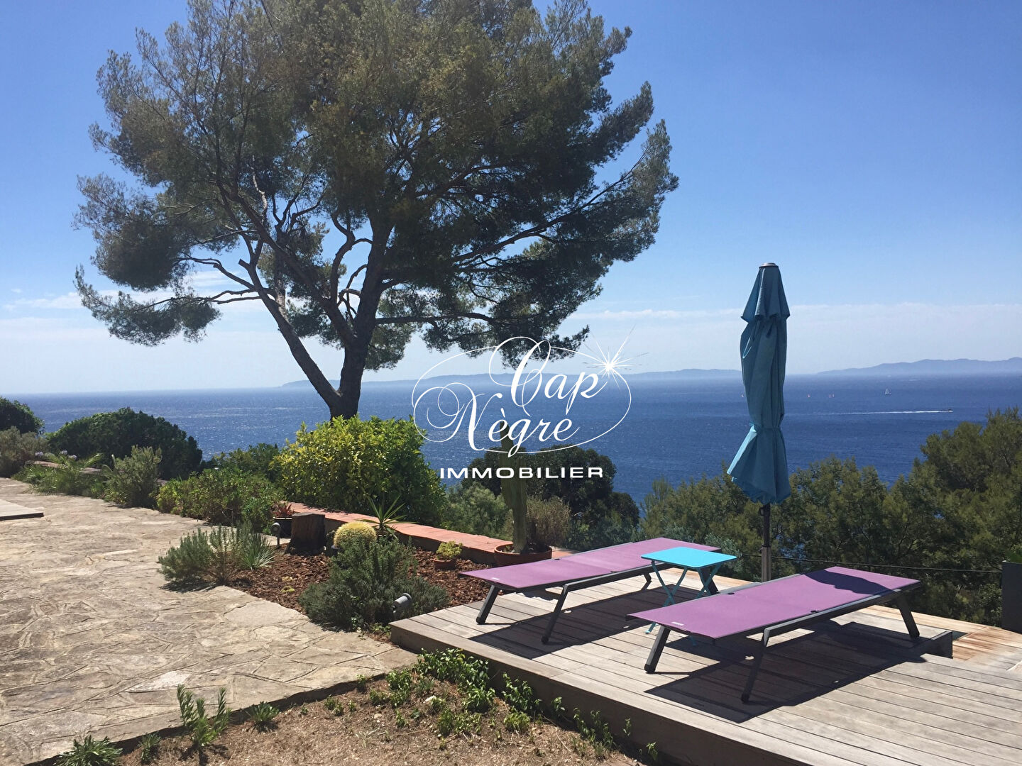 Photo Charmante villa avec vue mer panoramique image 2/6