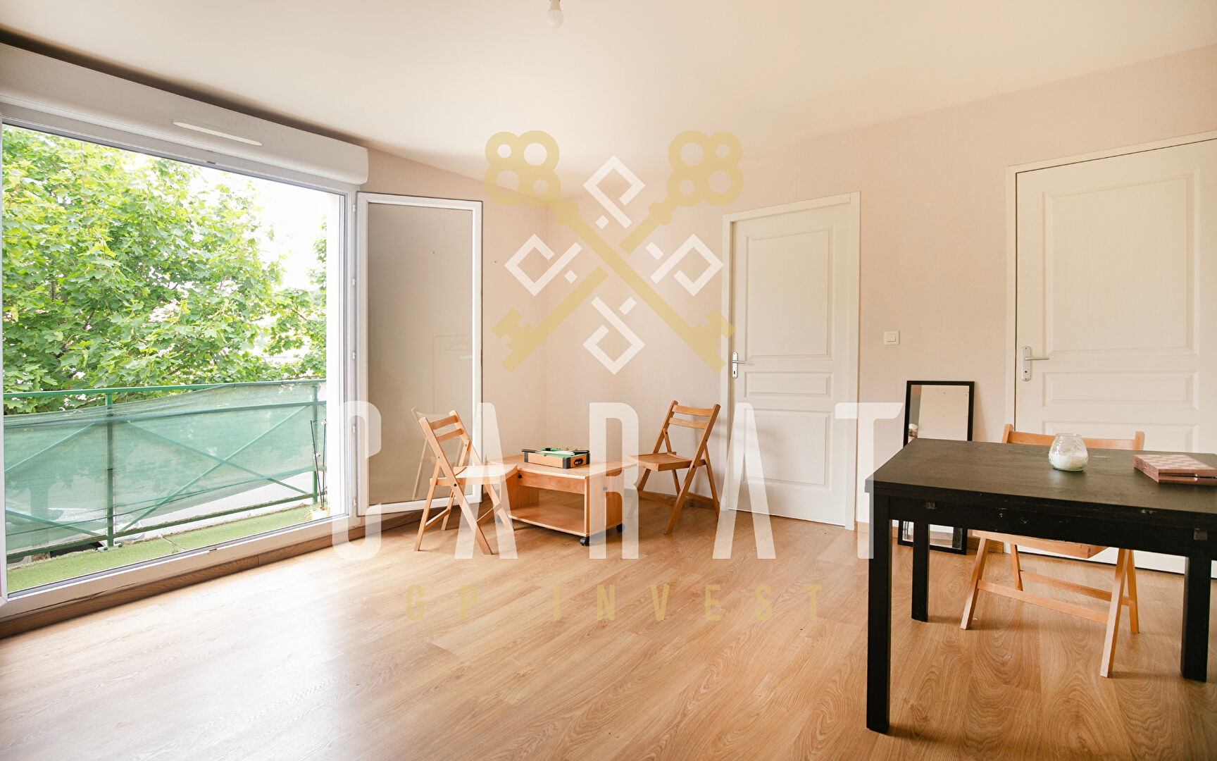 T2 lumineux avec balcon et stationnement - au calme à Bouguenais