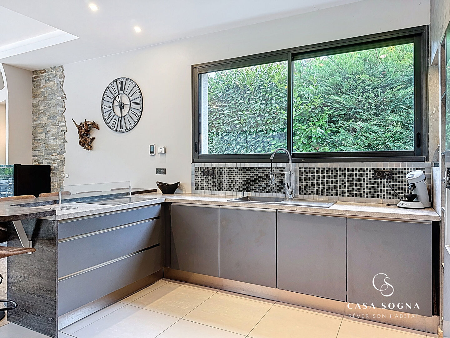 Photo Villa - 8 pièces - 186.51 m² image 6/6