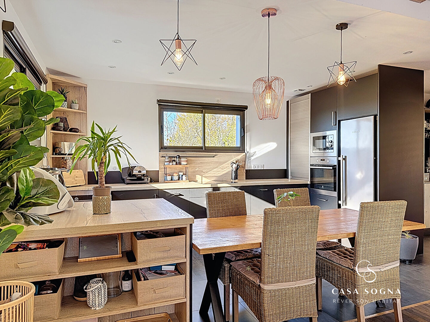 Photo Villa d'architecte - 7 pièces - 137 m² image 5/6