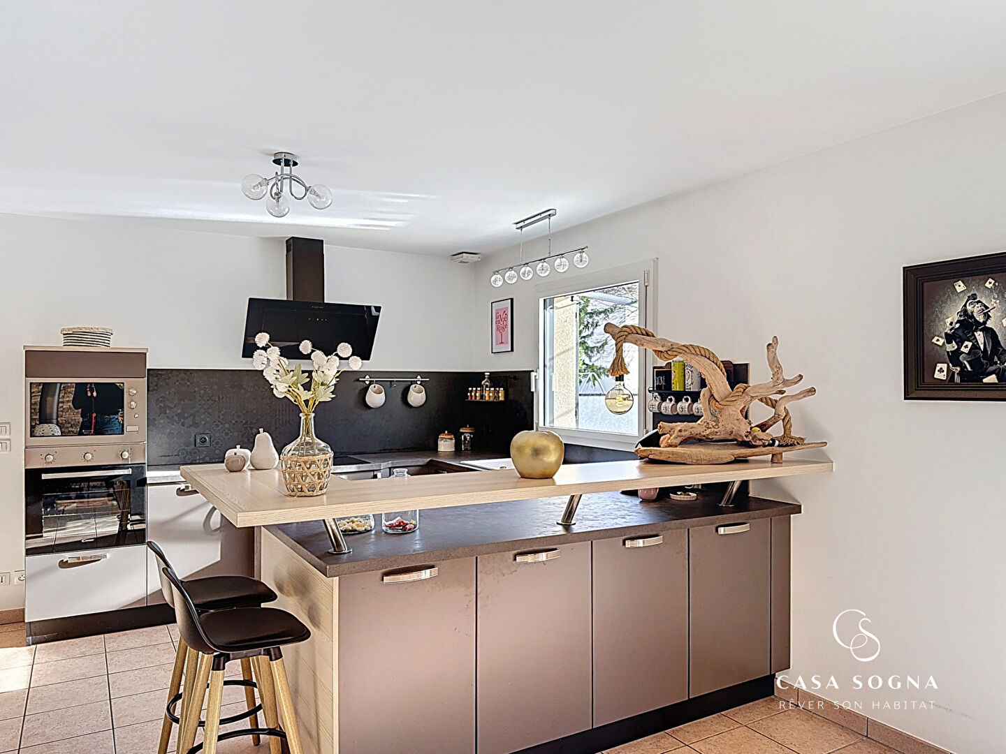 Photo Maison - 7 pièces -154 m² image 4/6