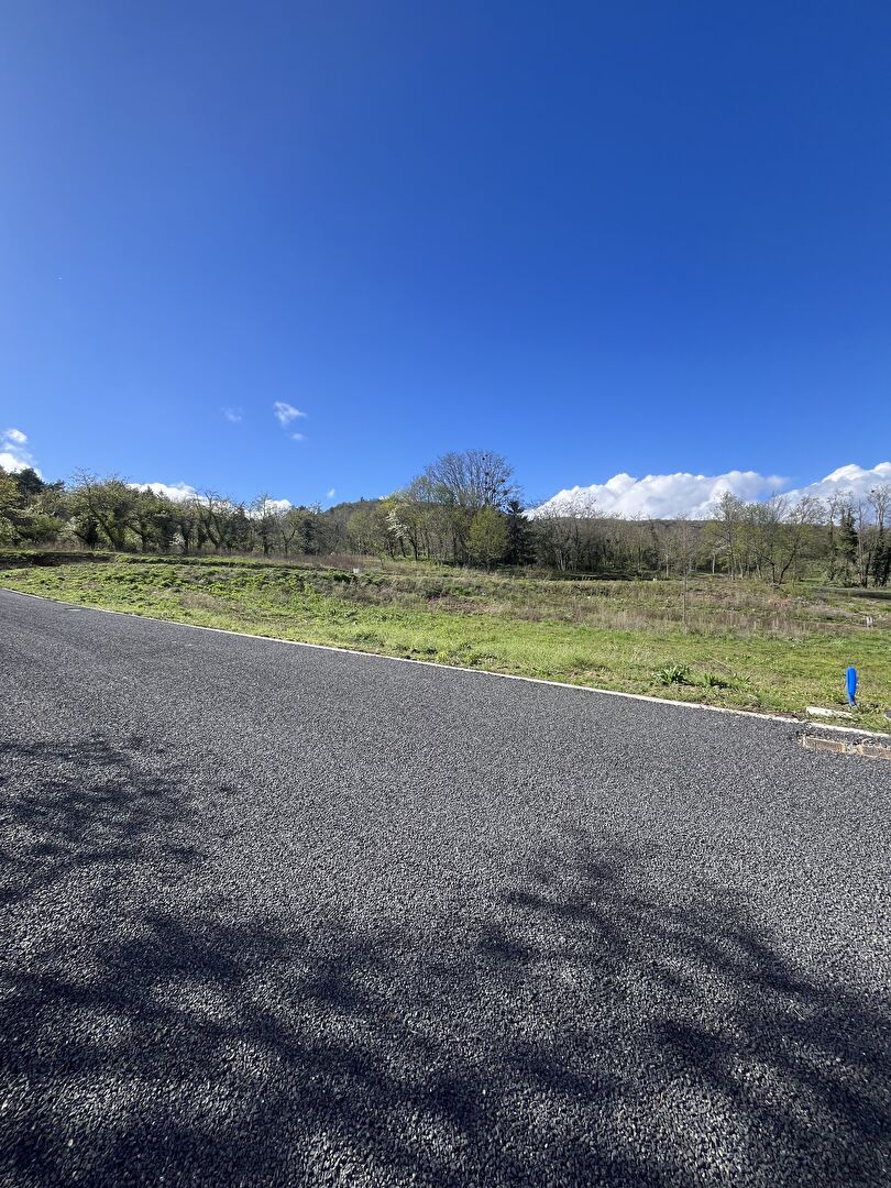 Terrain de 675 m2