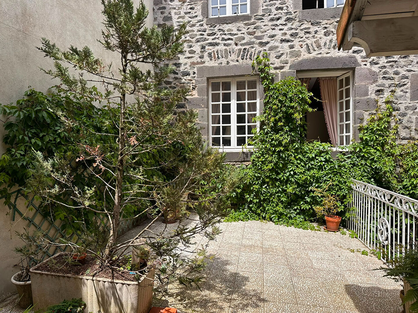 Agence immobilière de CEBEILLAC IMMOBILIER Clermont-ferrand