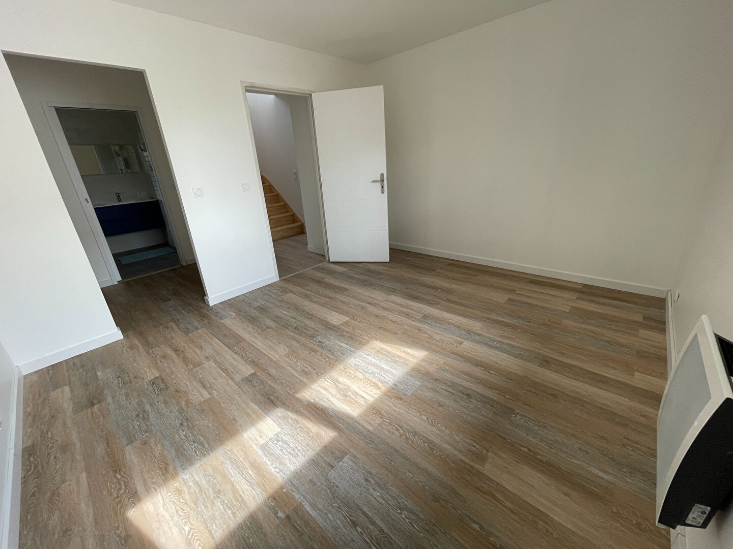 https://media.immo-facile.com/office5/chailloux_160425/catalog/images/pr_p/5/8/9/0/7/7/6/3/58907763h.jpg?DATEMAJ=07/08/2025-17:13:03