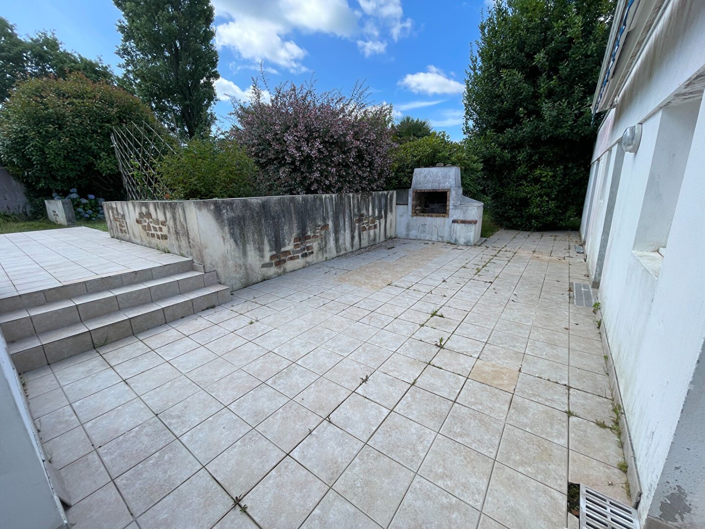 https://media.immo-facile.com/office5/chailloux_160425/catalog/images/pr_p/5/9/0/4/2/3/1/5/59042315d.jpg?DATEMAJ=04/08/2025-17:21:45