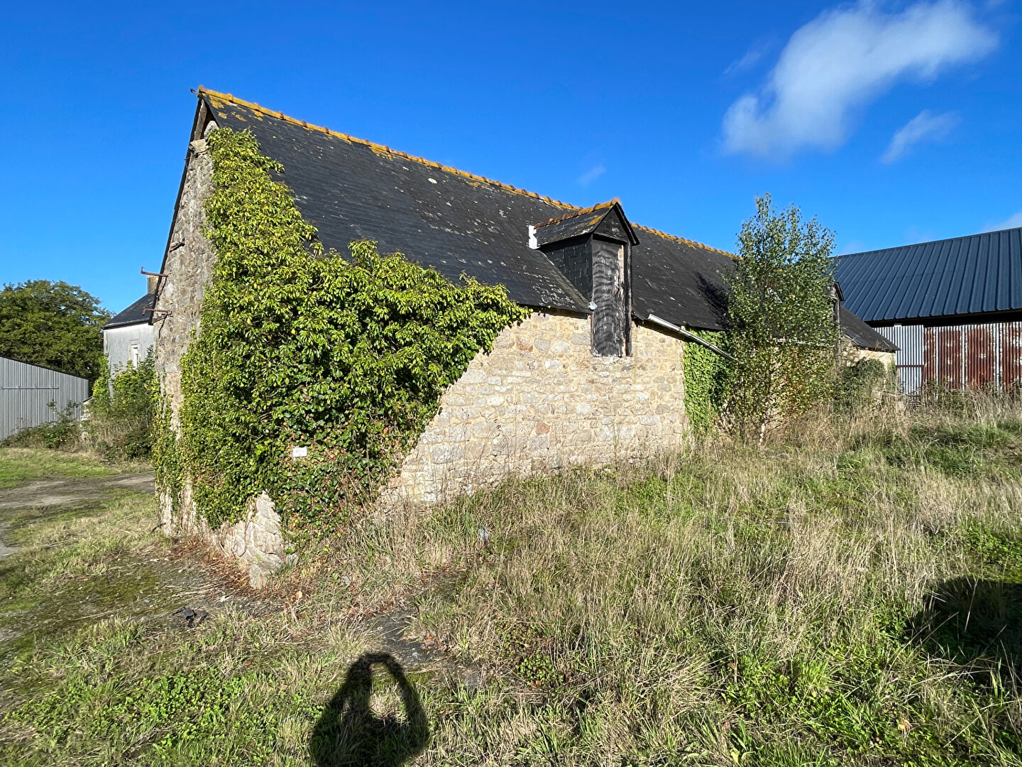 Photo Entrepôt / local industriel Saint Evarzec 100 m2 image 2/4