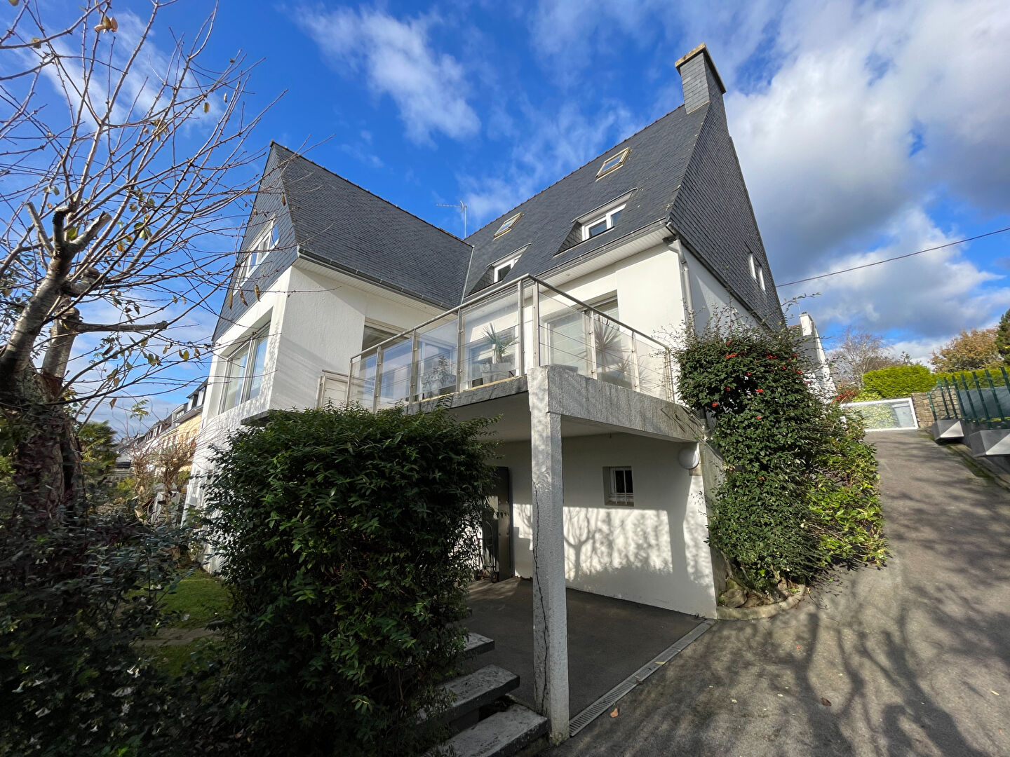 
Élégante maison familiale de 188 m² avec vue sur les flèches de la Cathédrale - Quimper
