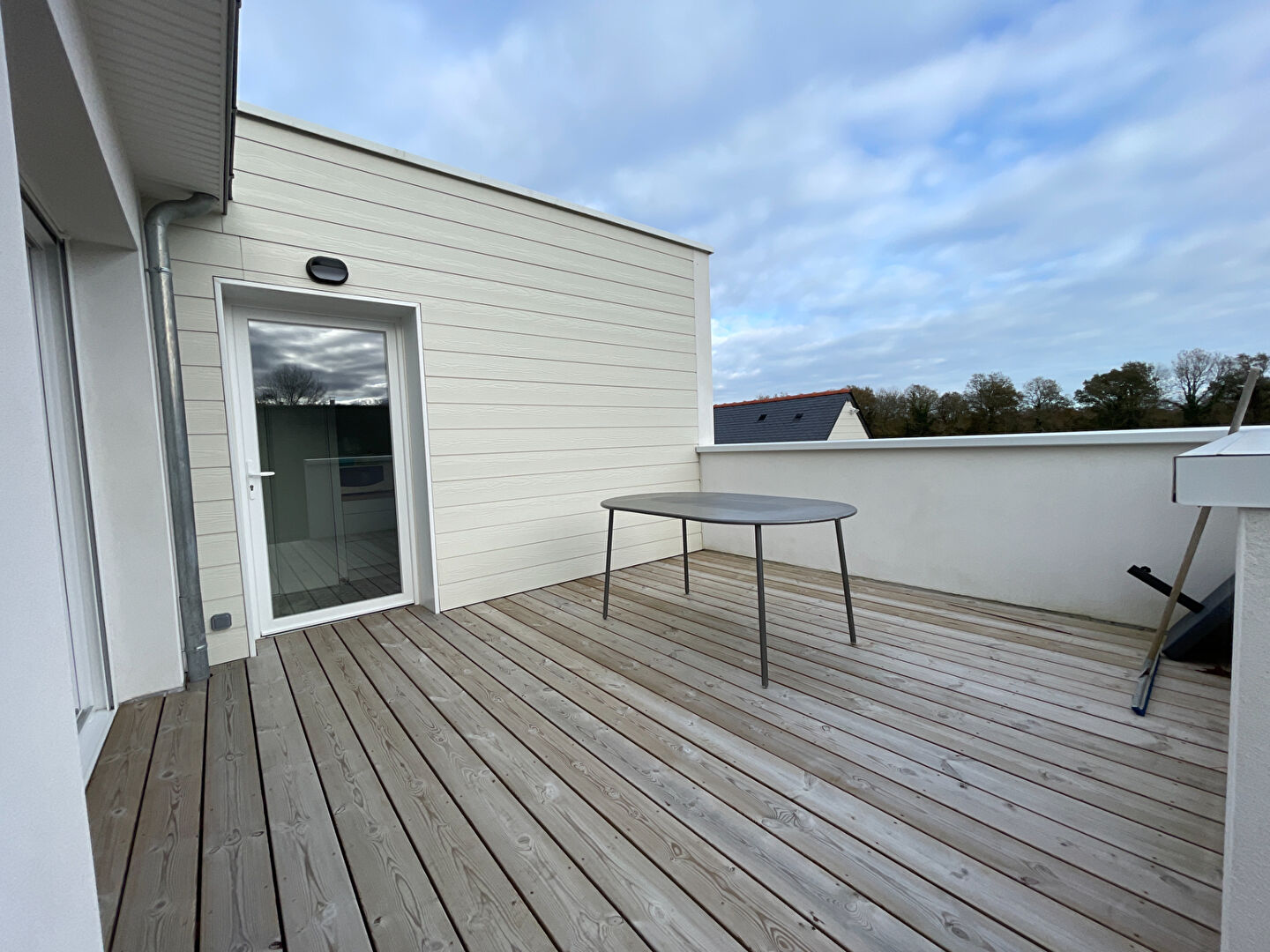 
À vendre - Bel appartement rénové de 84 m² habitables (91 m² utiles) à Pleuven
