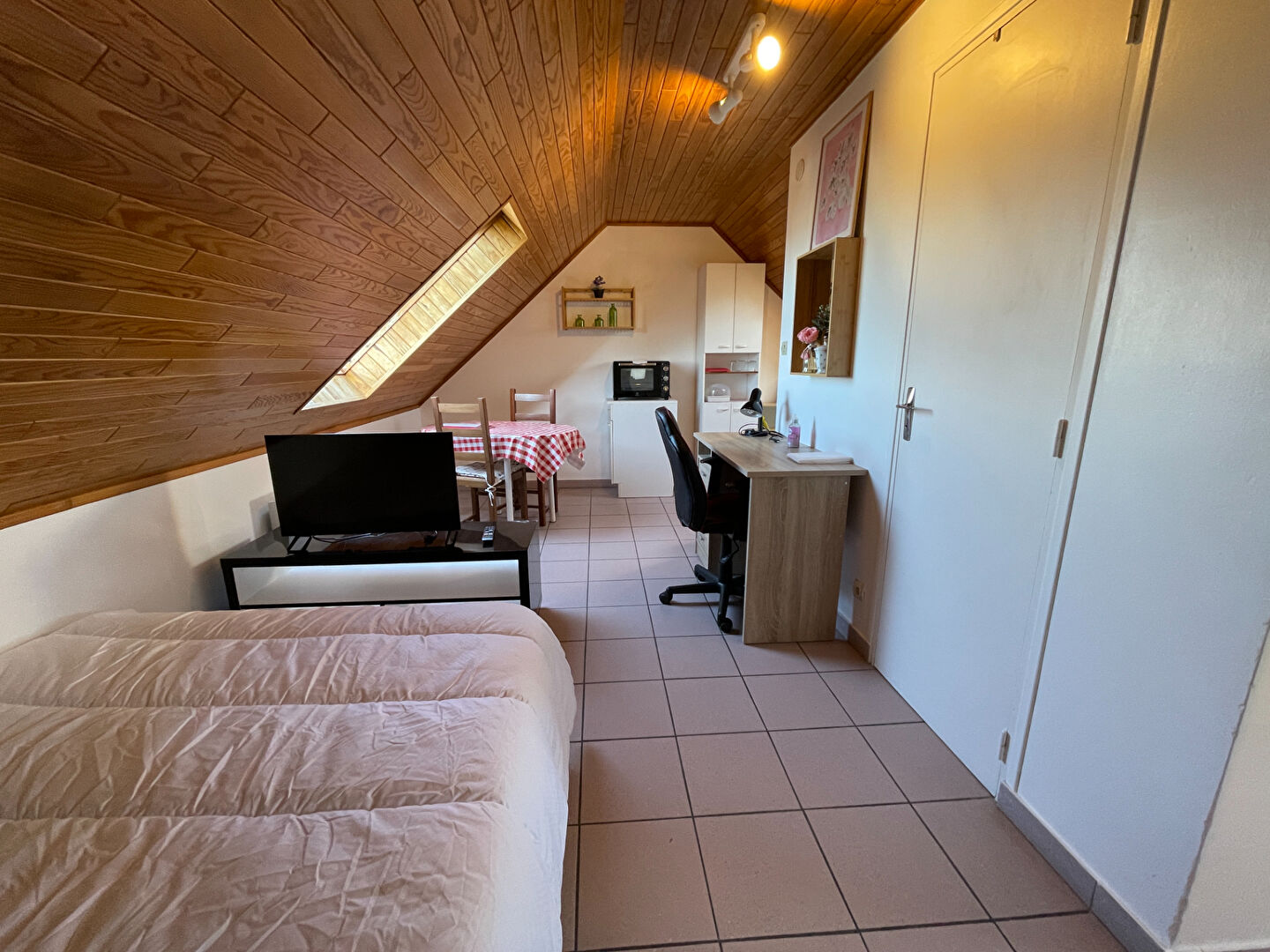 https://media.immo-facile.com/office5/chailloux_160425/catalog/images/pr_p/6/0/2/9/4/1/1/4/60294114d.jpg?DATEMAJ=13/04/2026-11:28:07