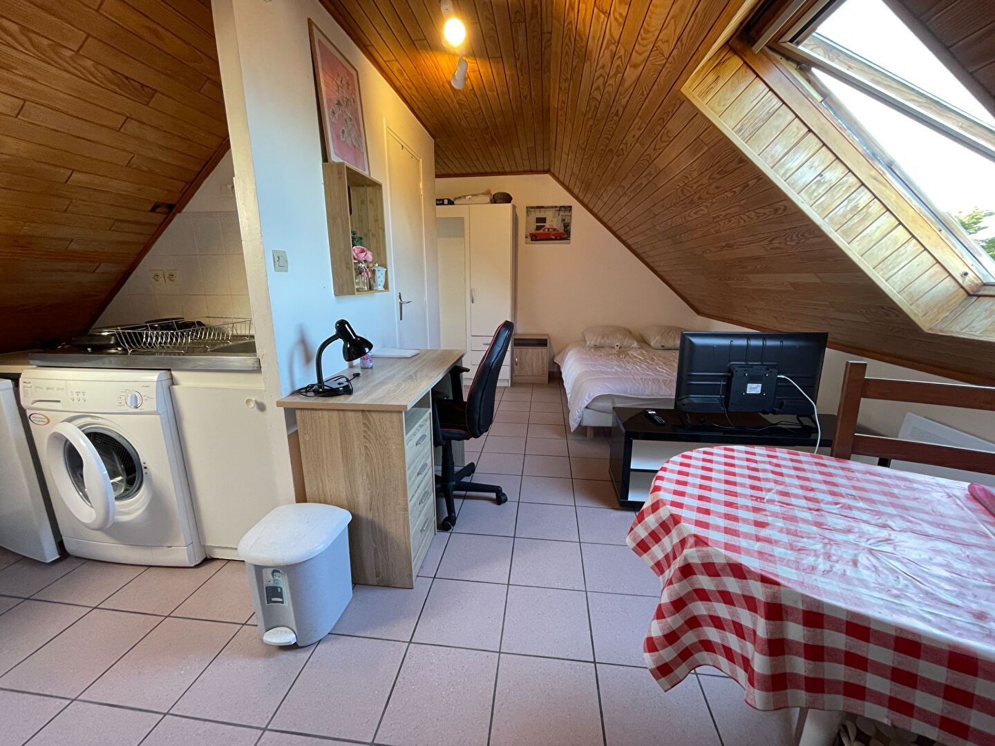 https://media.immo-facile.com/office5/chailloux_160425/catalog/images/pr_p/6/0/2/9/4/1/1/4/60294114e.jpg?DATEMAJ=13/04/2026-11:28:07