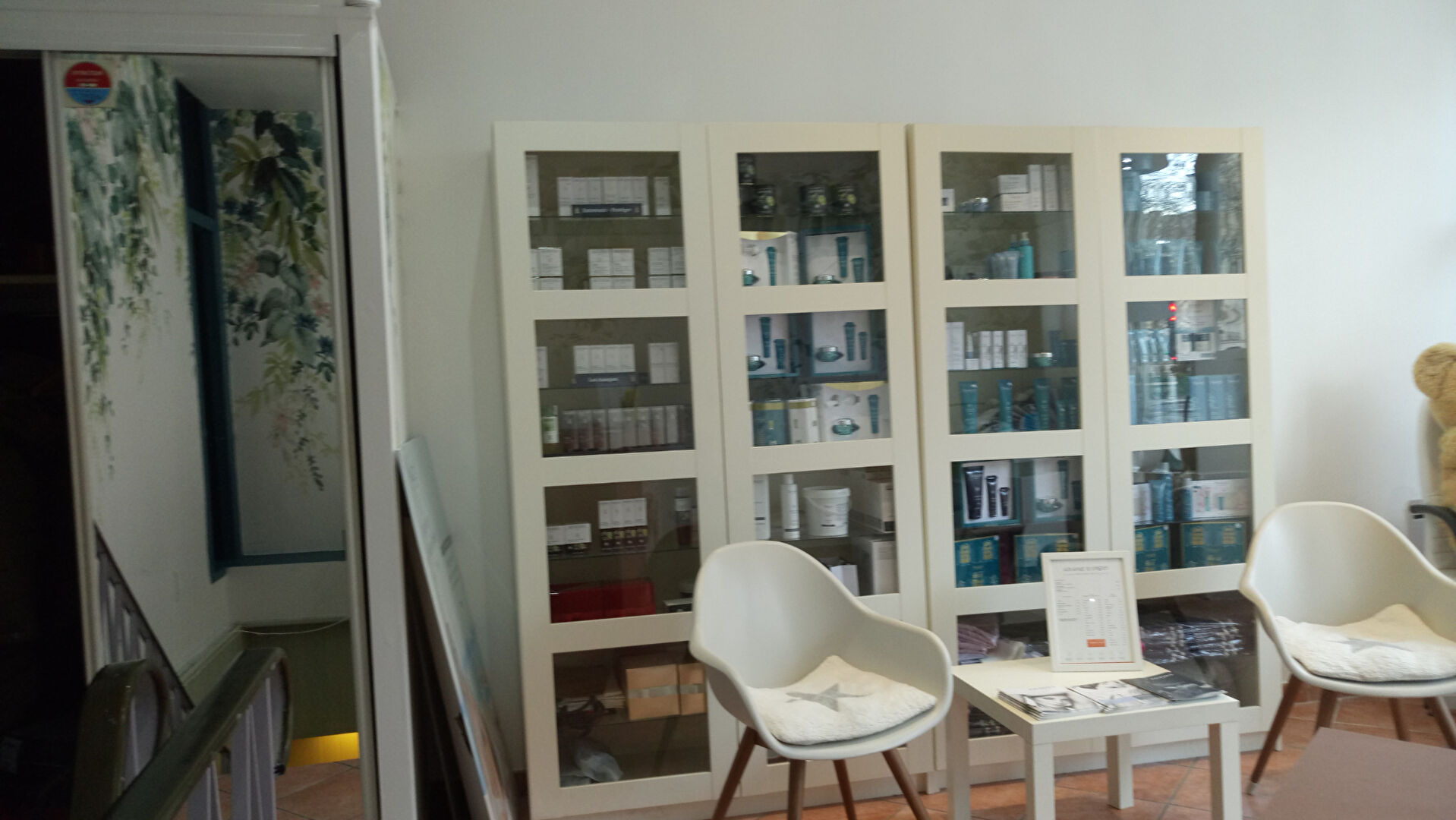 Photo Gobelins - Emplacement 1bis - FDC Institut de Beauté 3 cabines de soins - 70m² image 4/5