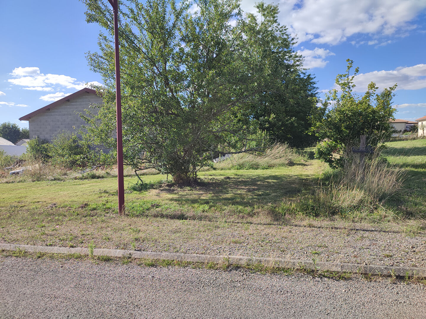 Photo Vayres Local d'activité 135 m² sur un terrain constructible image 4/5