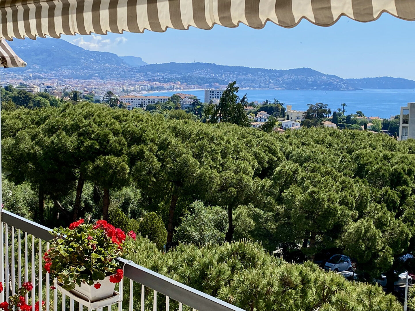 Agence immobilière de Chez toit Immobilier Solliès-Pont