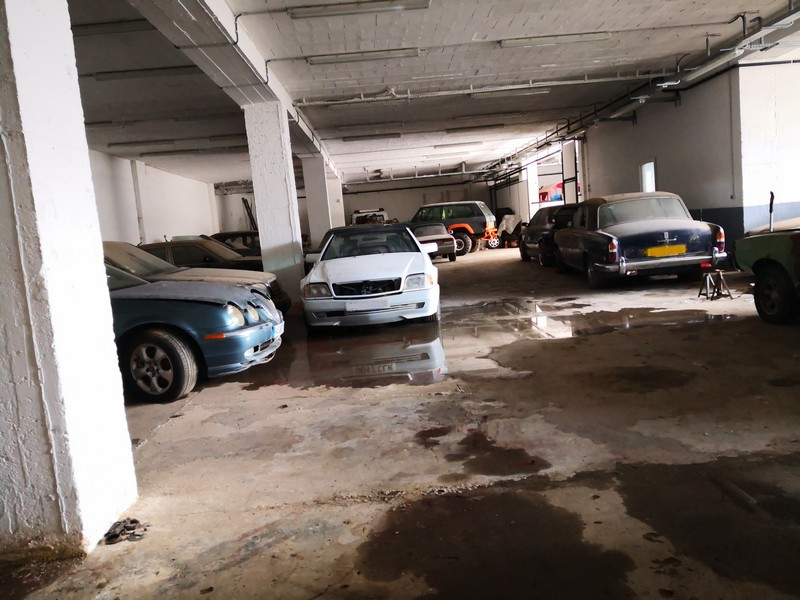 Photo Draguignan Local pour stockage  ou garage 1100 m2 image 3/5