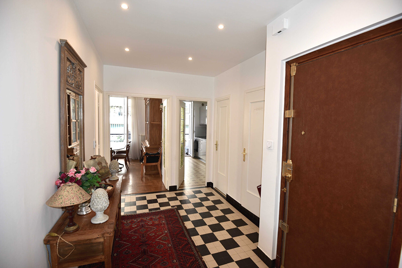 Photo Nice Les Fleurs /Alsace Loraine 3 pièces 81 m2 balcons image 2/6