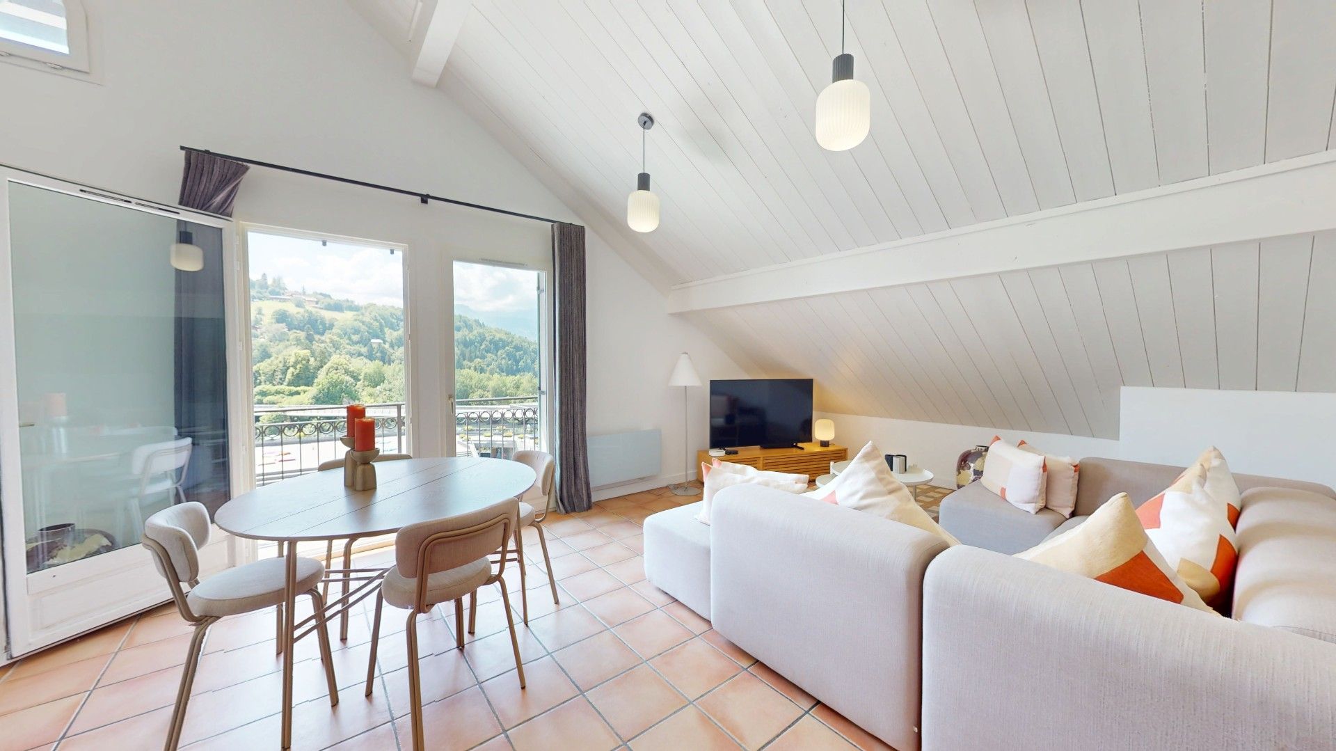 Saint-Gervais-les-Bains, Évasion Mont-Blanc apartment for sale - Saint-Gervais-les-Bains | 3-Bed Apartment in Village Centre with Balcony - gallery image 3