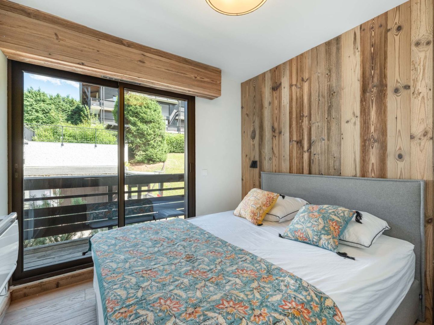 Megève, Évasion Mont-Blanc apartment for sale - Megève | 3-bedroom apartment – Rochebrune, quiet location, terrace and open view - gallery image 2