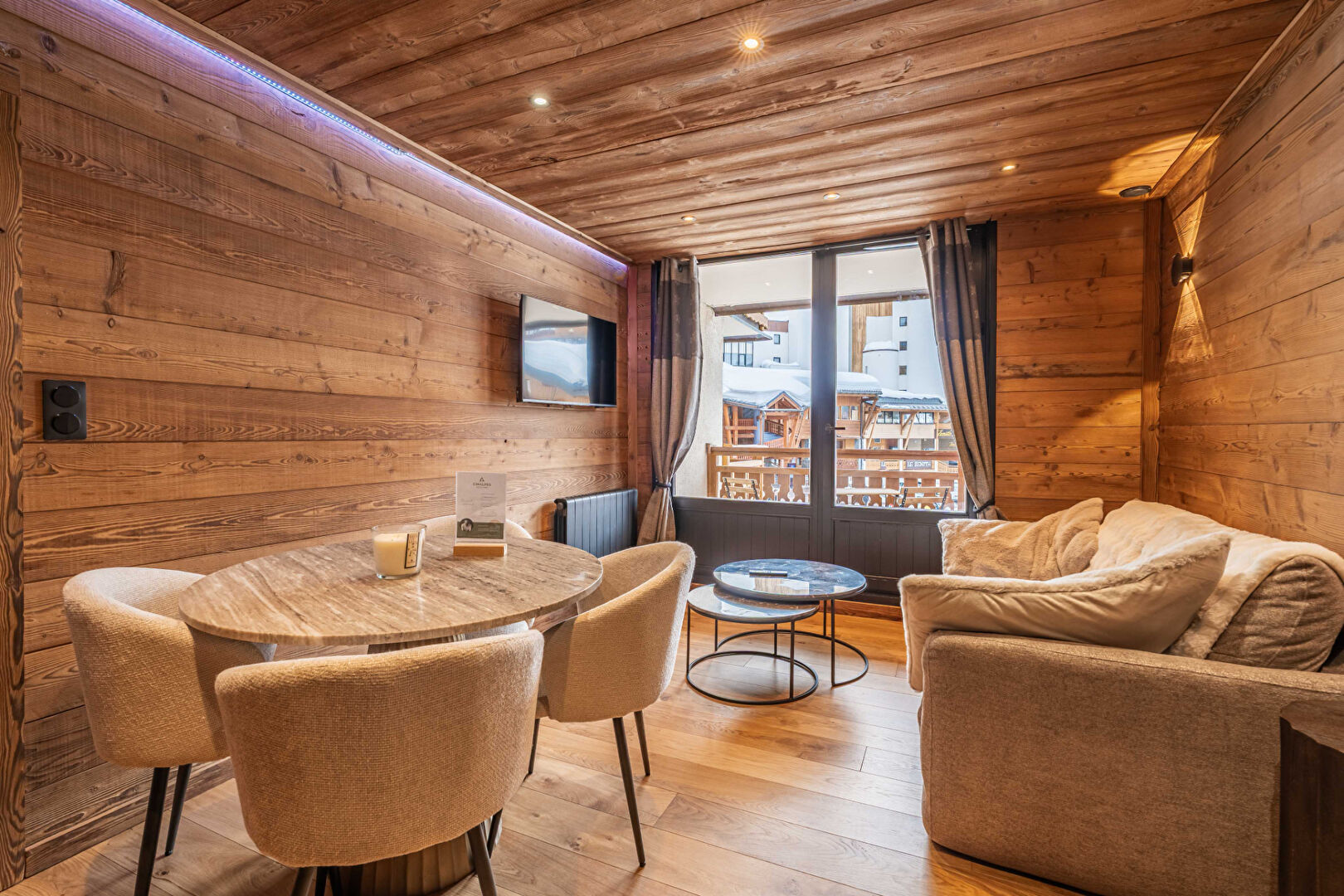Val Thorens, Les 3 Vallées apartment for sale - Val Thorens | 2-bedroom apartment – fully renovated, high-end finishes - gallery image 3