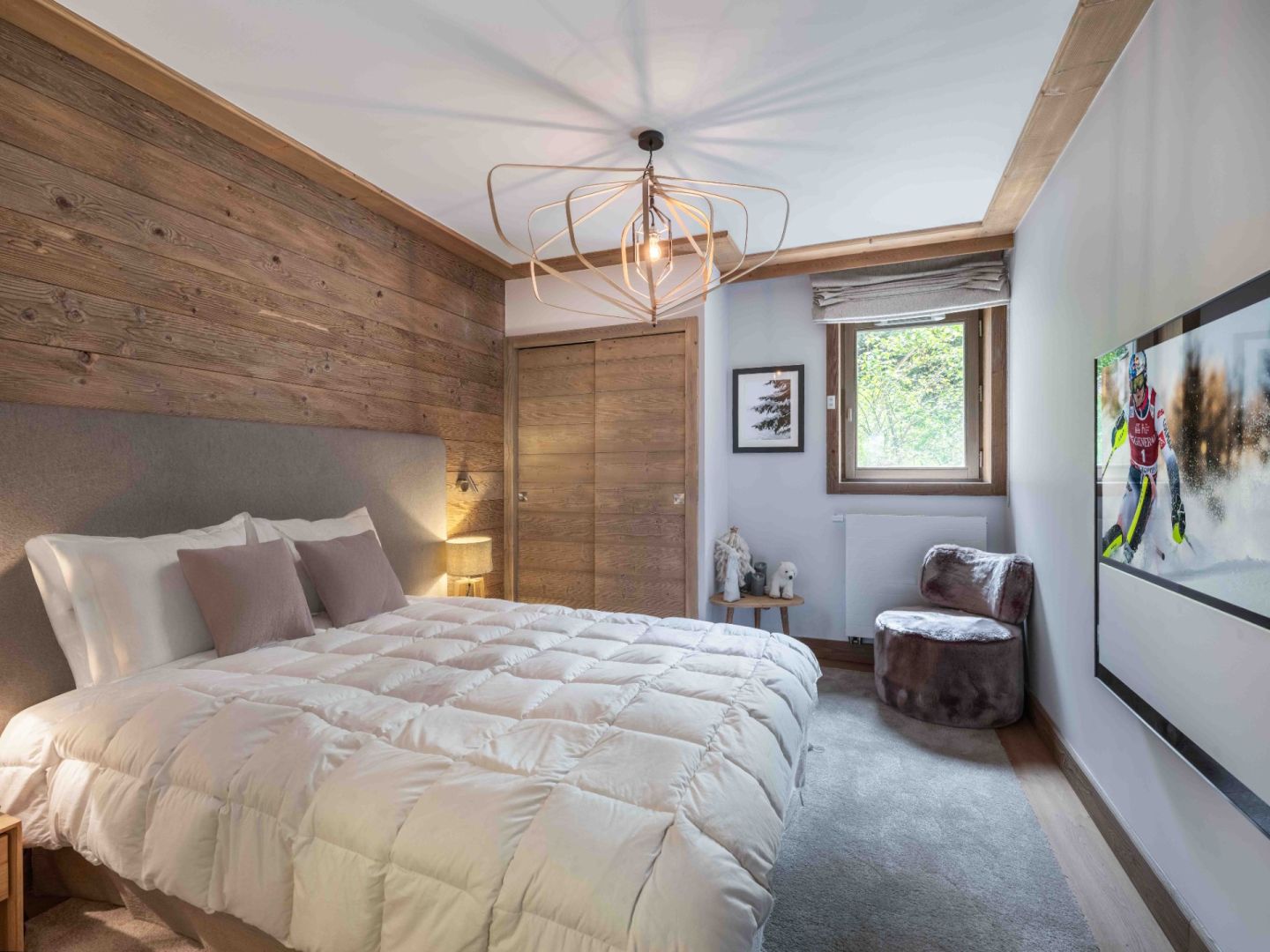 Courchevel, Les 3 Vallées apartment for sale - Courchevel | Prime 2-Bed Apartment Near Slopes & Village Centre - gallery image 2