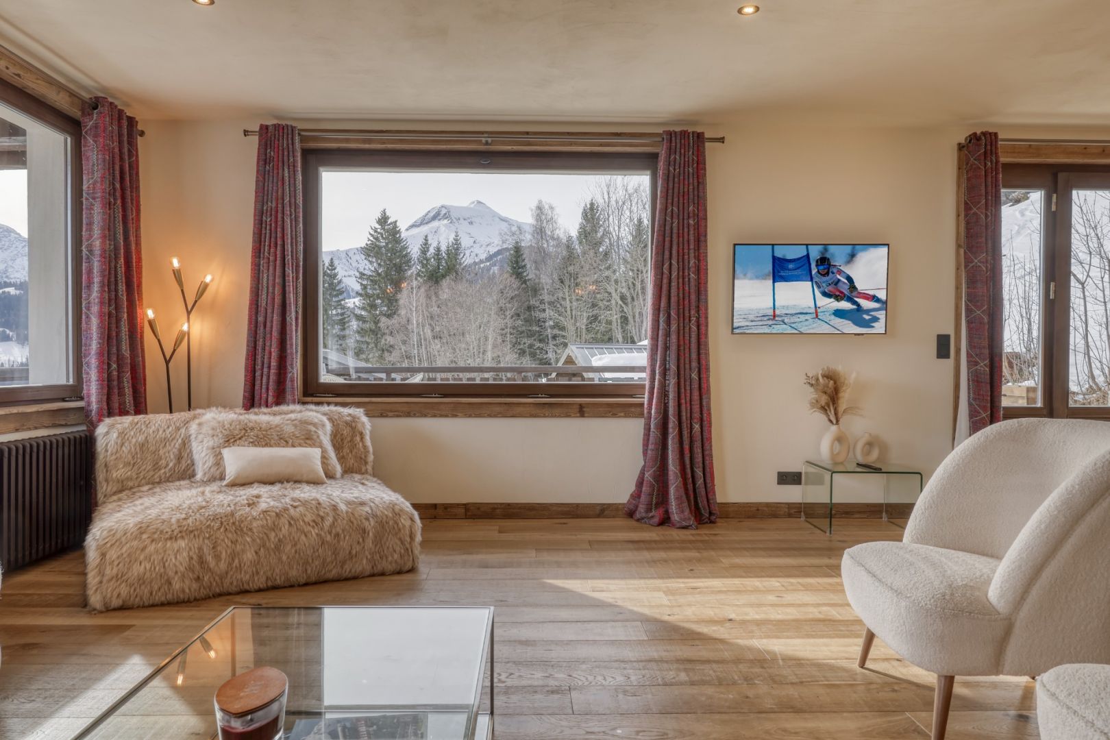 Saint-Gervais-Les-Bains, Évasion Mont-Blanc apartment for sale - Saint Gervais Les Bains | Rare Luxury 5-Bedroom Snow-Front Apartment with 90m² Terrace - gallery image 2