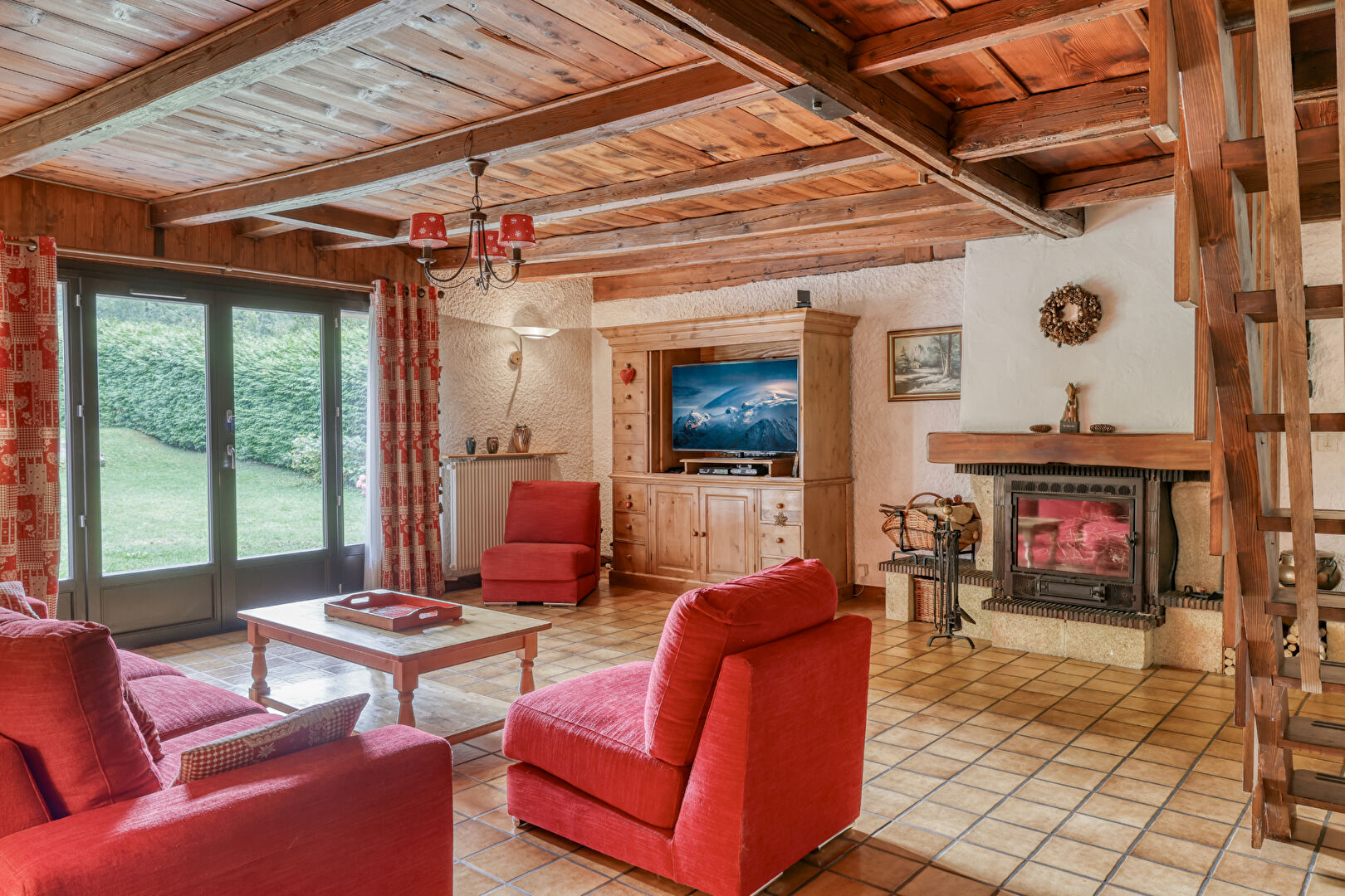 Saint-Gervais-les-Bains, Évasion Mont-Blanc chalet for sale - Saint-Gervais-les-Bains | Authentic 6-Bed Chalet Between Two Ski Areas