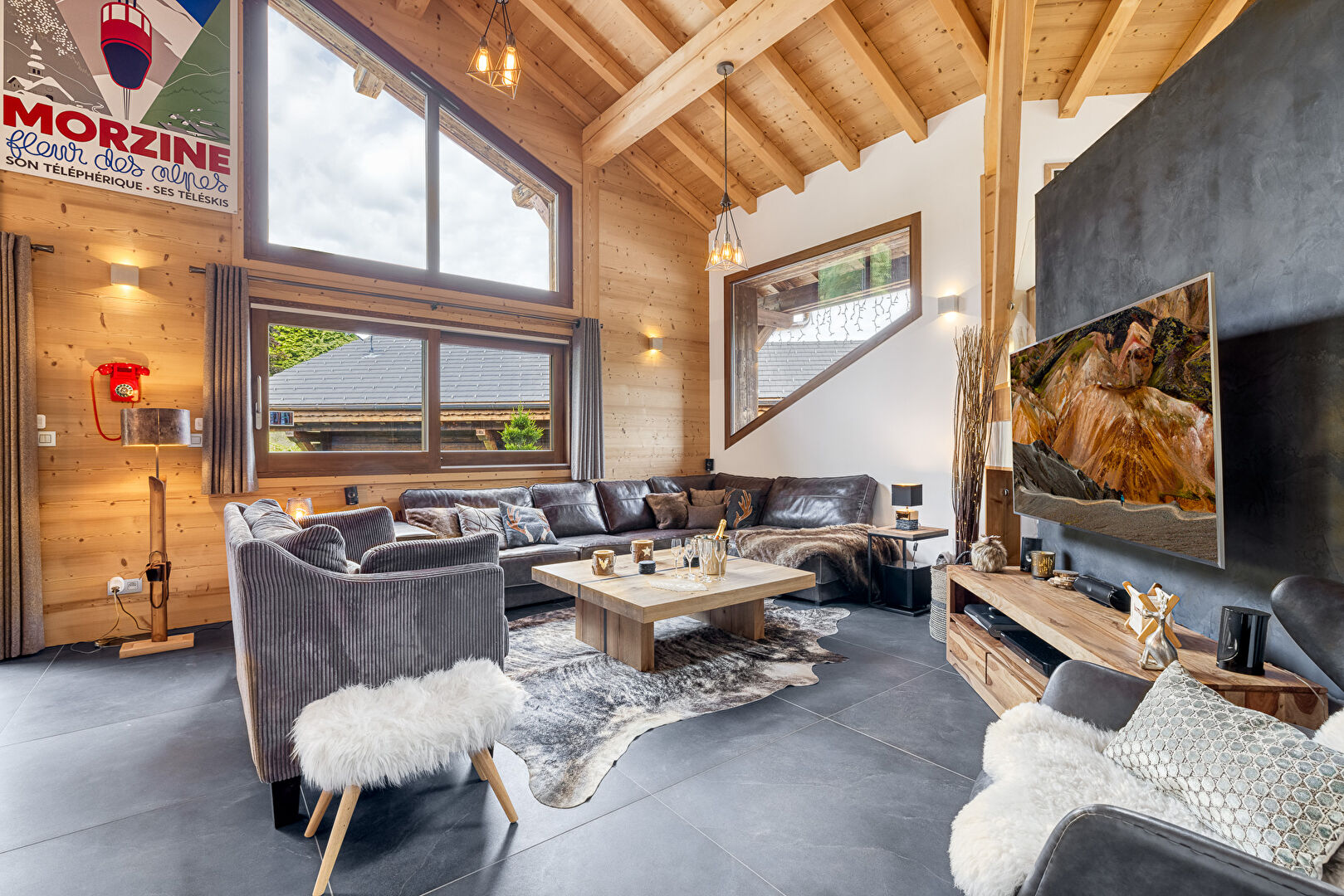 Morzine, Les Portes du Soleil chalet for sale - Morzine | Spectacular 7-Bed Chalet Built 2017 with Sauna & Jacuzzi - gallery image 2