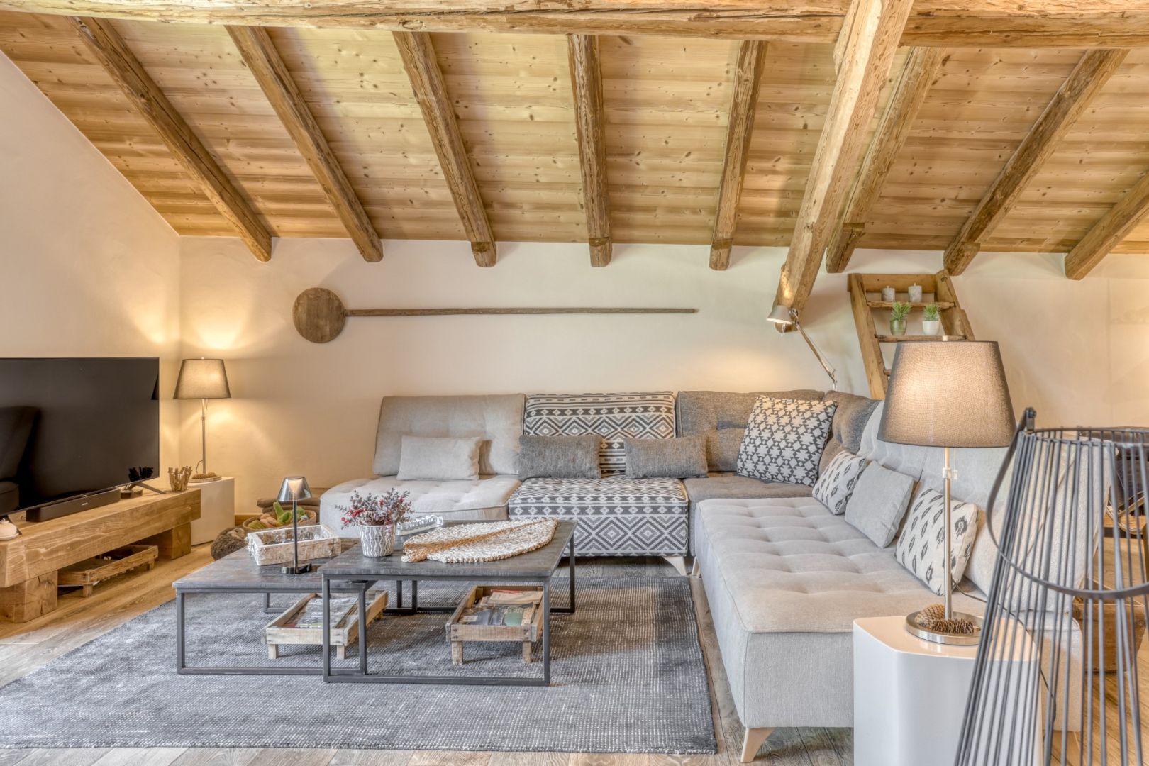 Saint-Gervais-les-Bains, Évasion Mont-Blanc chalet for sale - Saint-Gervais-les-Bains | 5-Bed Chalet - gallery image 2