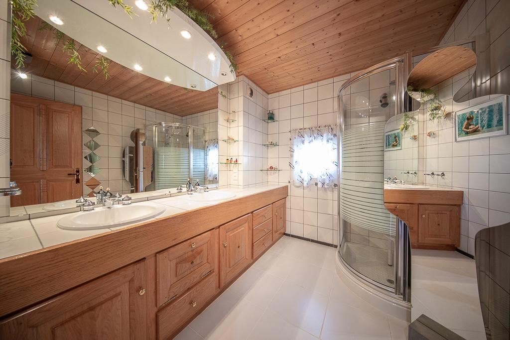 Morzine, Les Portes du Soleil chalet for sale - Morzine | Charming 5-Bed Chalet Near Nyon Lift in Vallée de la Manche