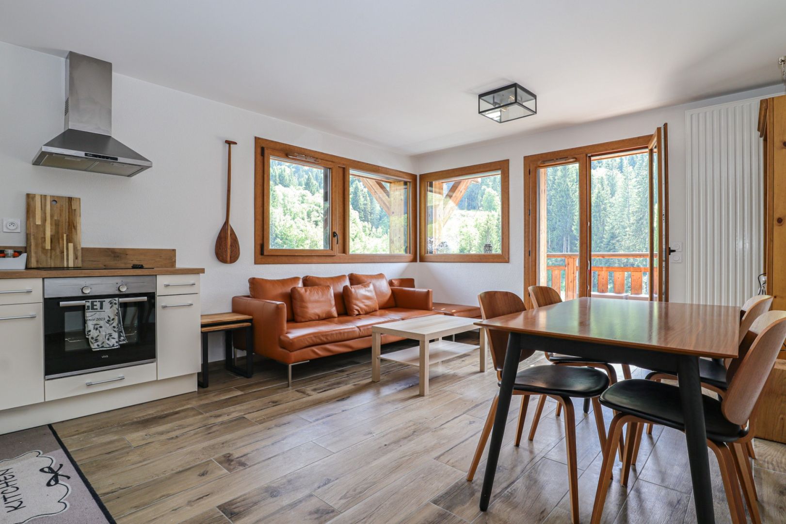 Morzine, Les Portes du Soleil apartment for sale - Morzine | 2-Bed Ski-In Ski-Out Apartment Near Nyon Cable Car