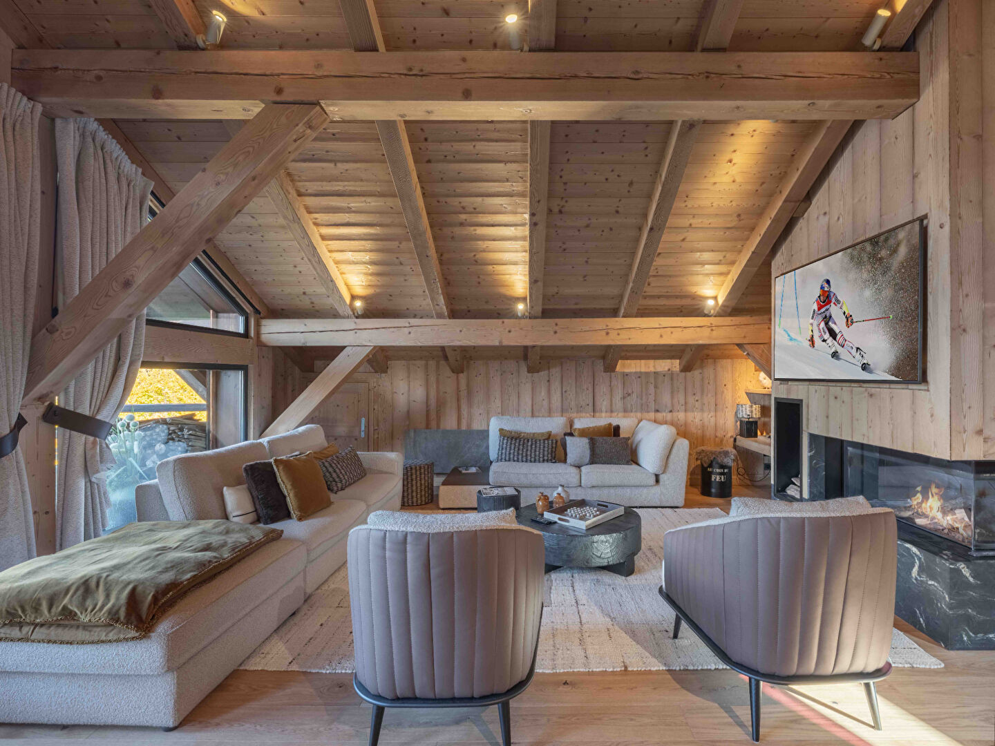 Megeve, Evasion Mont-Blanc apartment for sale - Megeve | 4-Bed Duplex Apartment with Balcony - gallery image 2