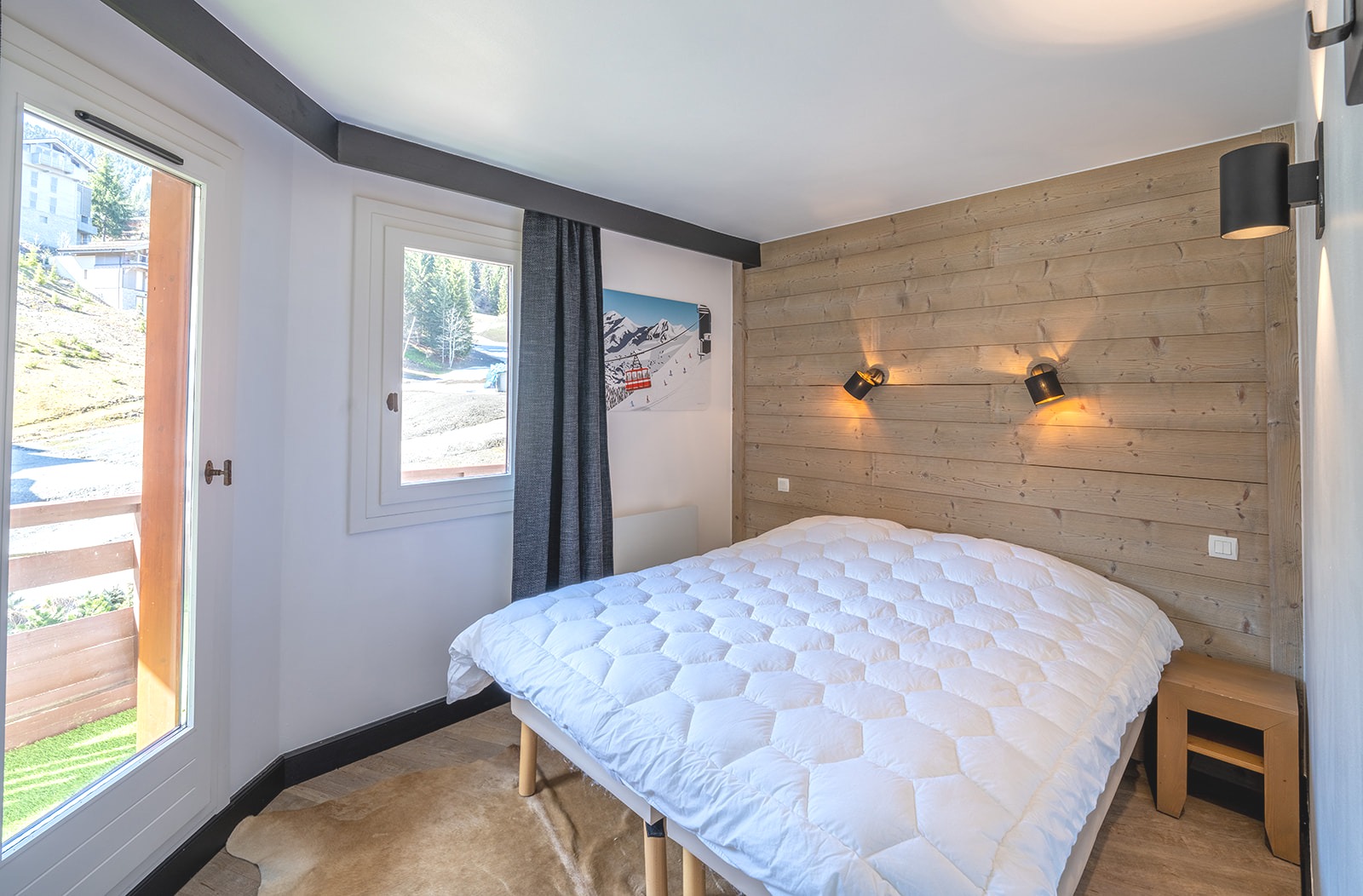 Courchevel, Les 3 Vallées apartment for sale - Courchevel La Tania | 2-Bed Ski-In Ski-Out Apartment in Resort Centre - gallery image 2