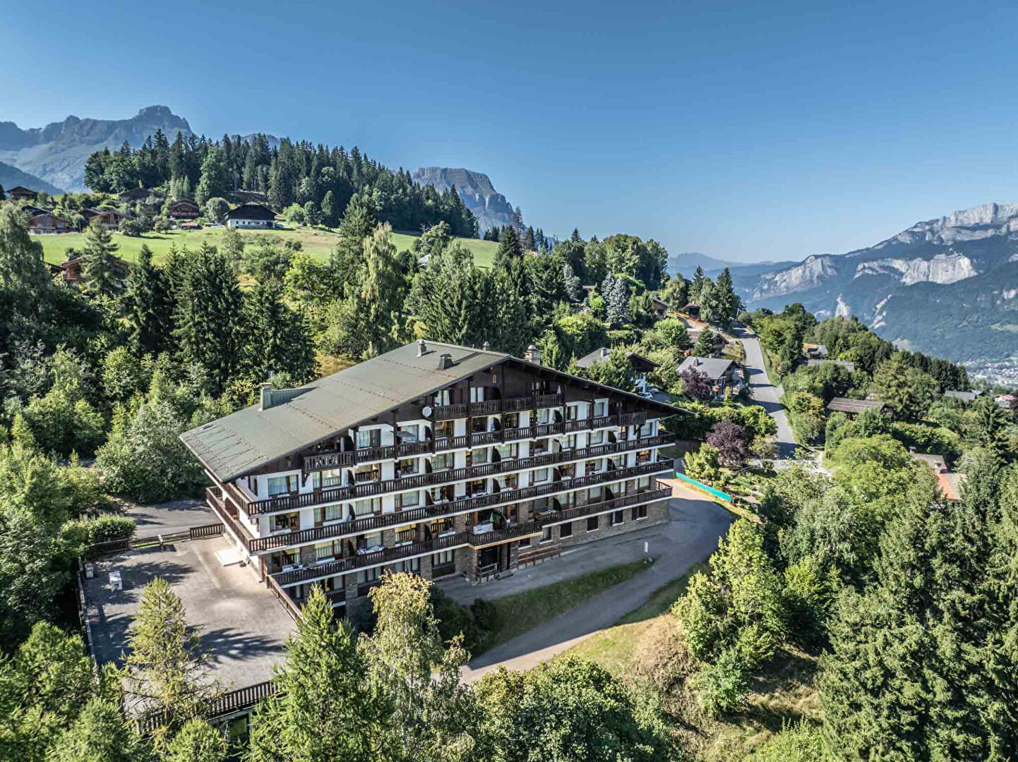 Combloux, Évasion Mont-Blanc chalet for sale - Combloux | Investment Opportunity - 11 Lots Facing Mont Blanc - gallery image 3