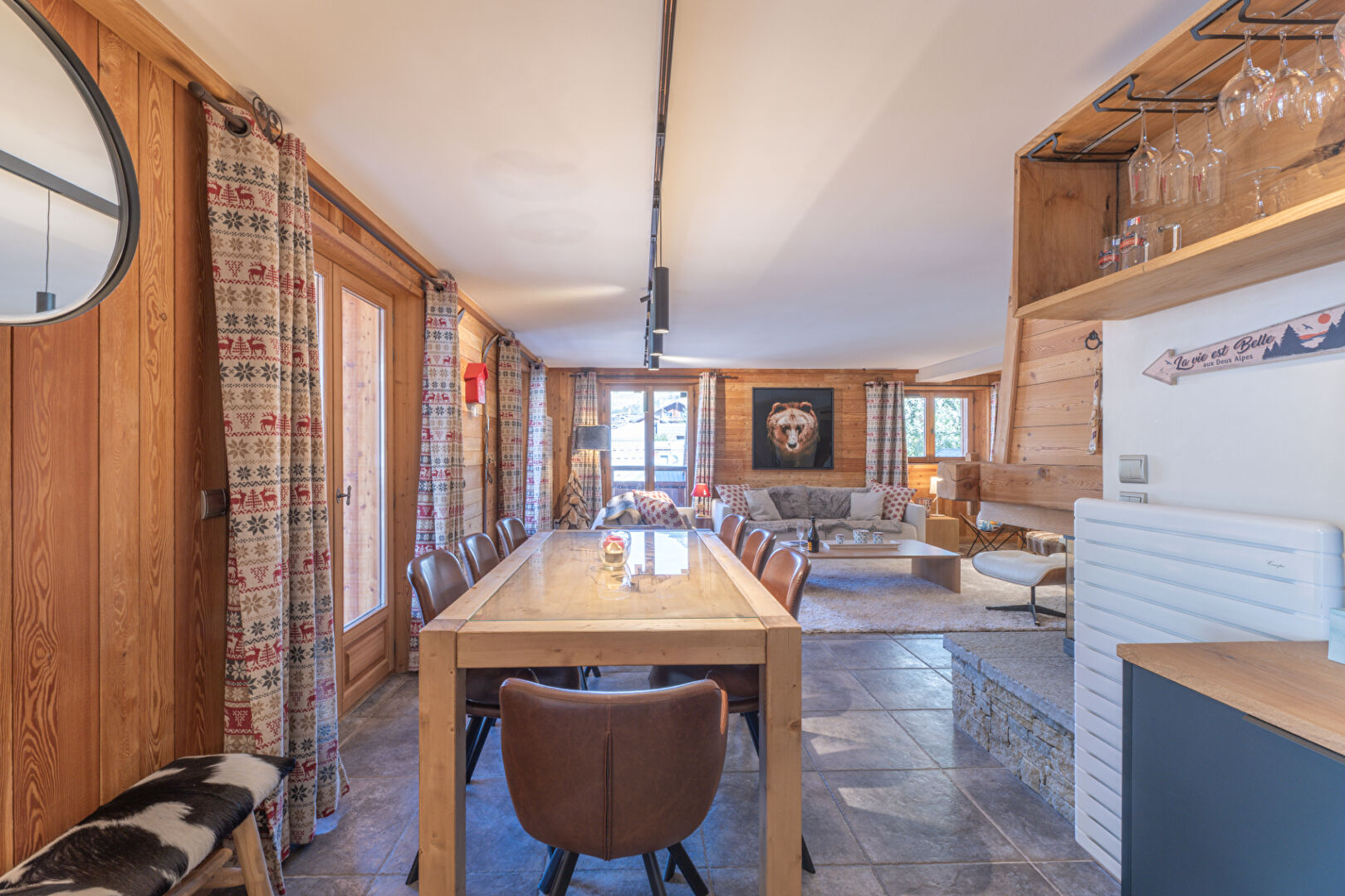 Les Deux Alpes, Les 2 Alpes apartment for sale - Les Deux Alpes | Exceptional 4-Bed Apartment with Large Terrace - gallery image 2