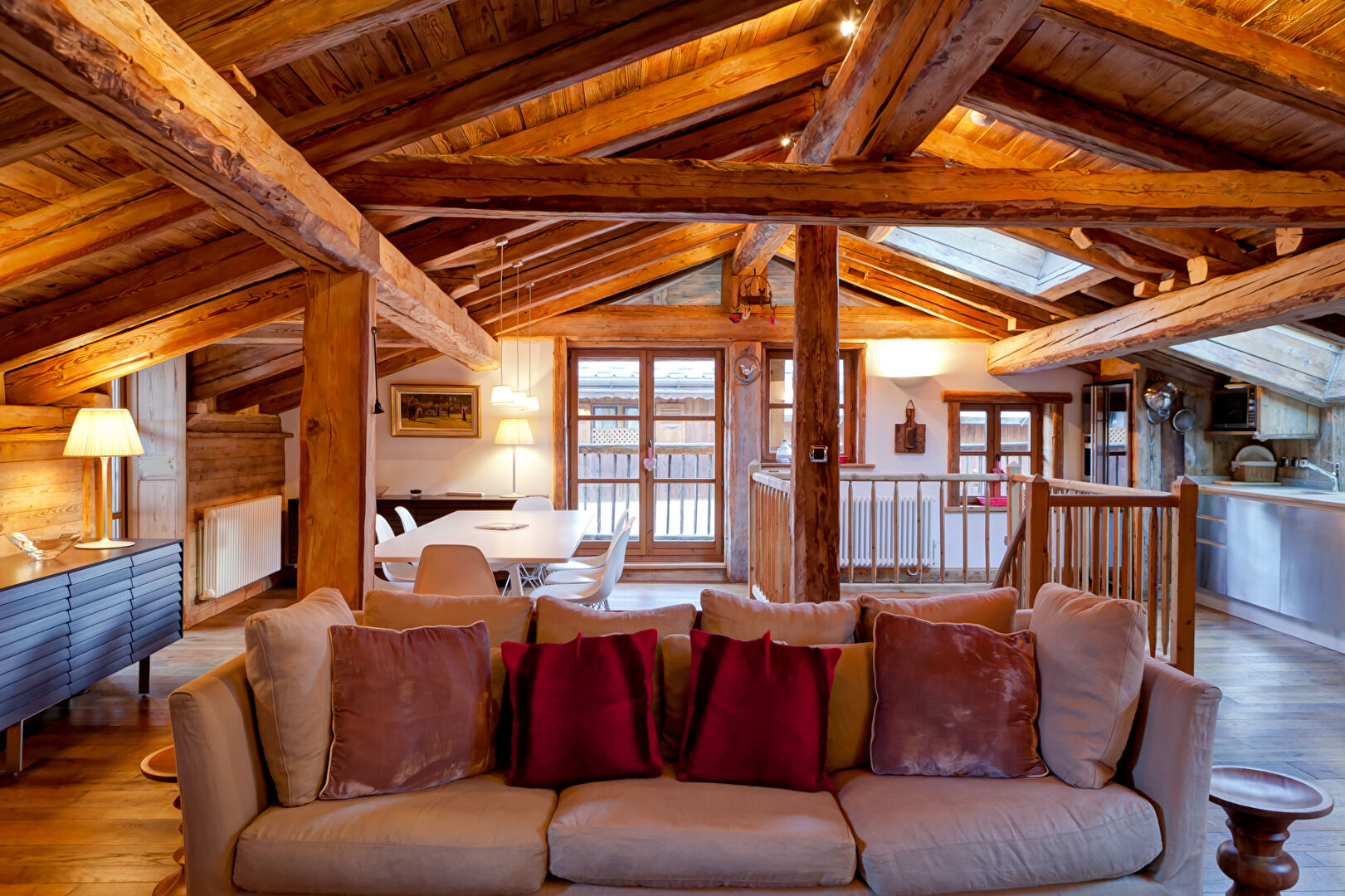 Courchevel, Les 3 Vallées chalet for sale - Courchevel | Village house – resort centre (Courchevel Le Praz)