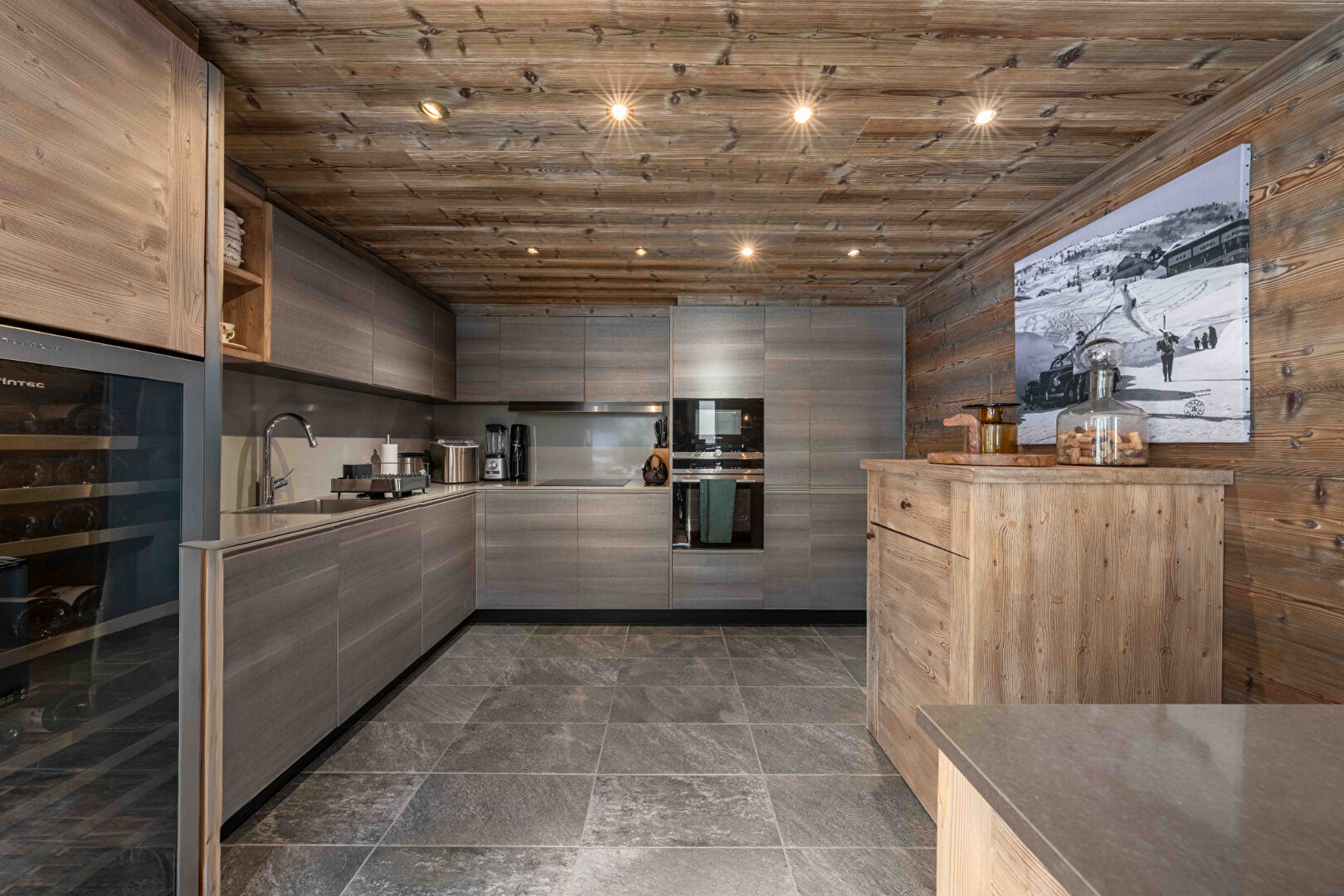 Megève, Évasion Mont-Blanc apartment for sale - Megève | 3-bedroom apartment – ski-out - gallery image 2