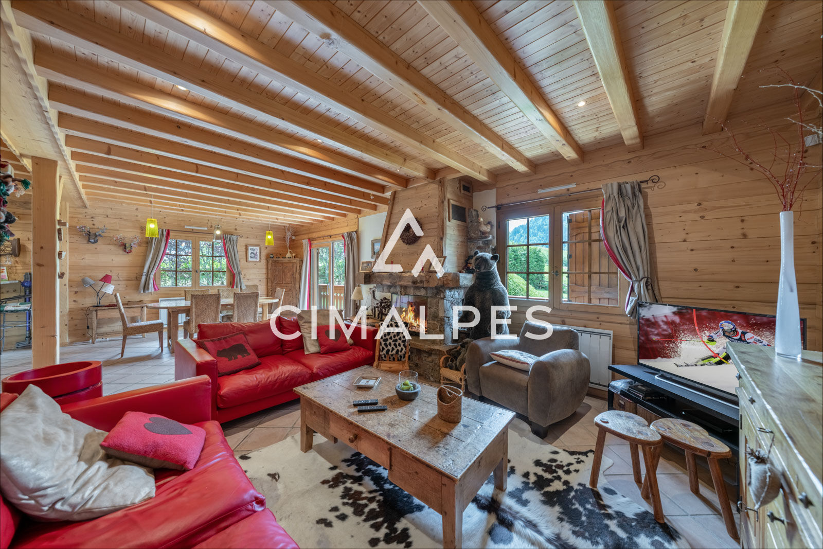 Chalet 4 chambres - Proche du centre village - Vues dégagées