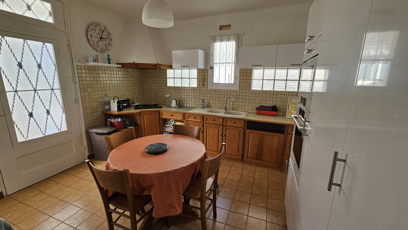 Photo MAGNIFIQUE MAISON AVEC BEAU TERRAIN image 5/6