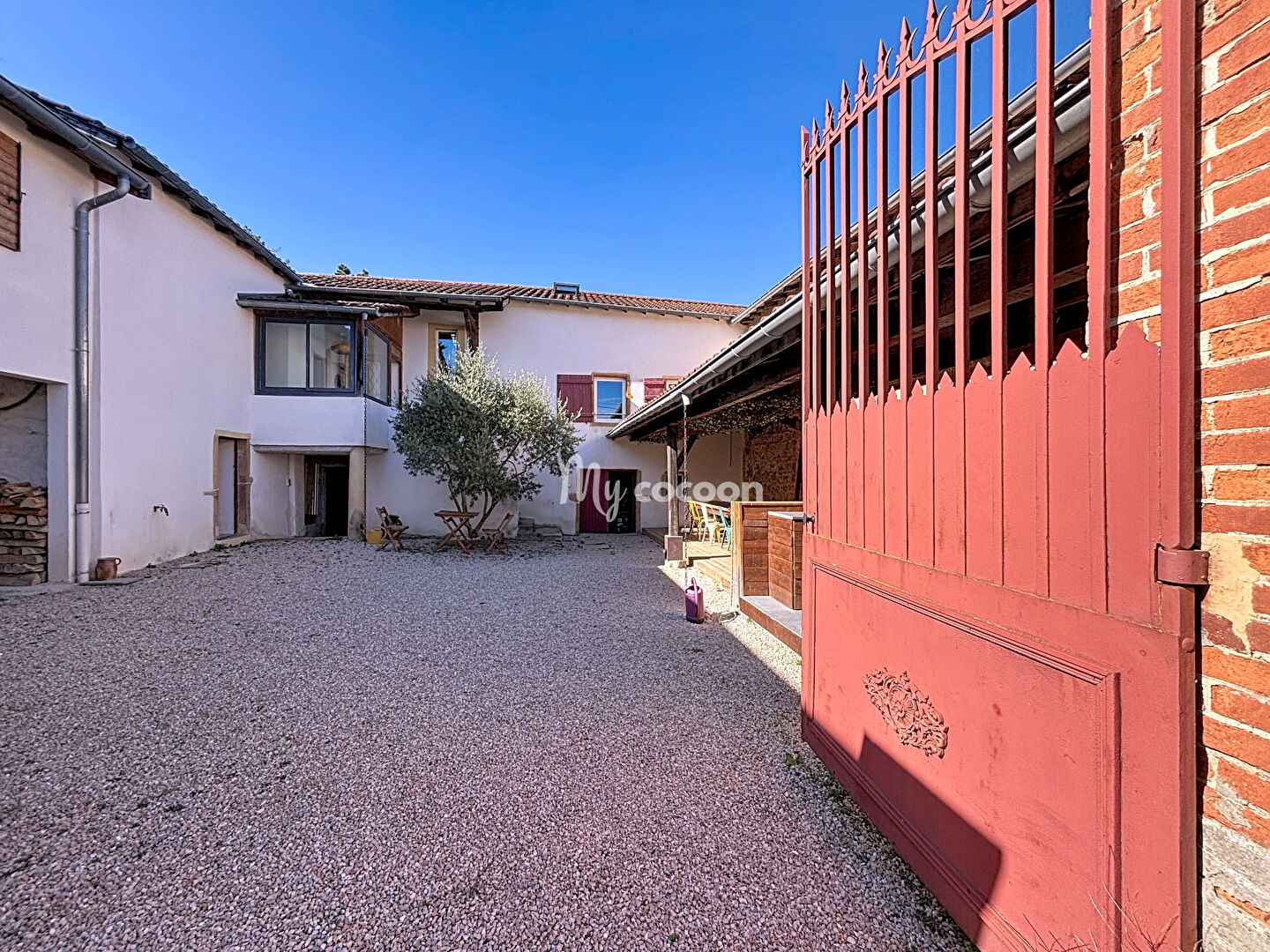 Maison  5 pièce(s) 4 chambres 152 m2