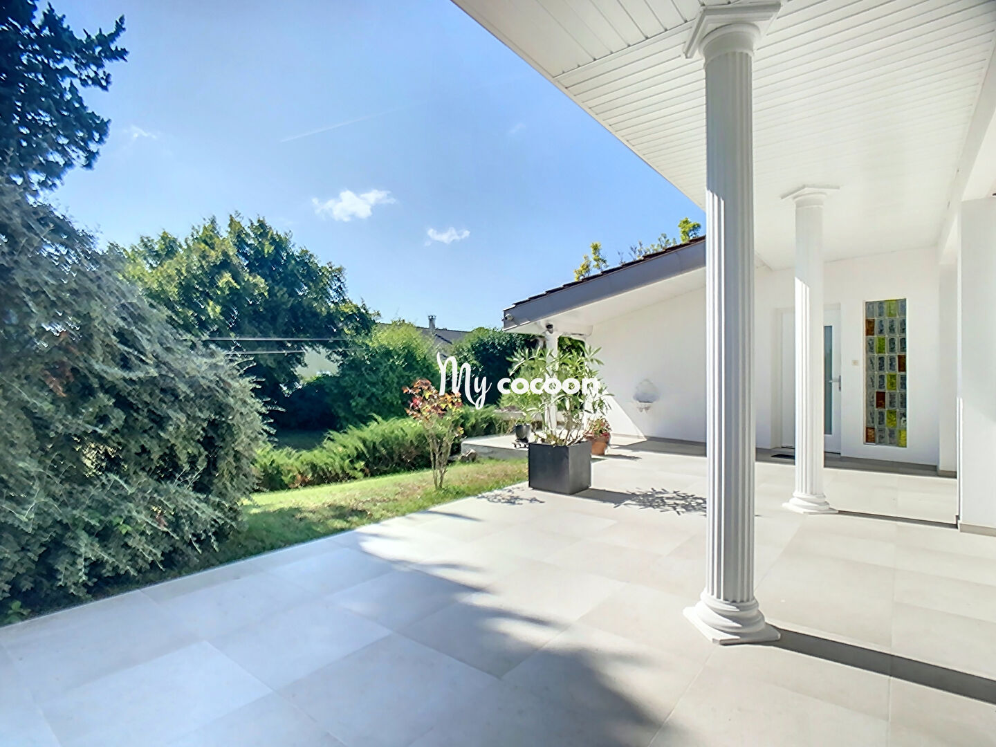 Photo Maison - T5 - 180 m2 image 2/6