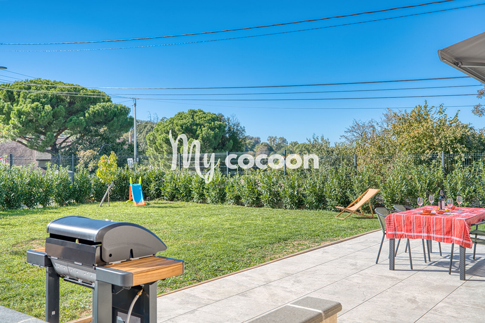 Photo Albigny Sur Saone - Maison T5 - 115m2 image 6/6