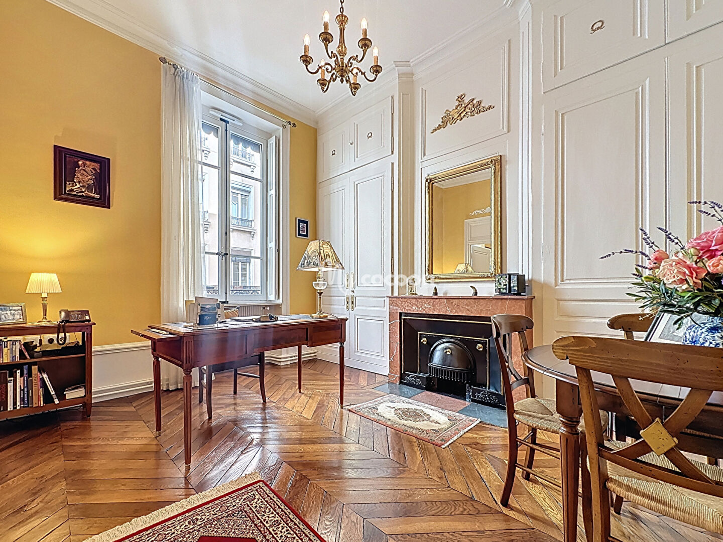 Photo Lyon 02 - AINAY - T3 - 84 m2 image 1/6