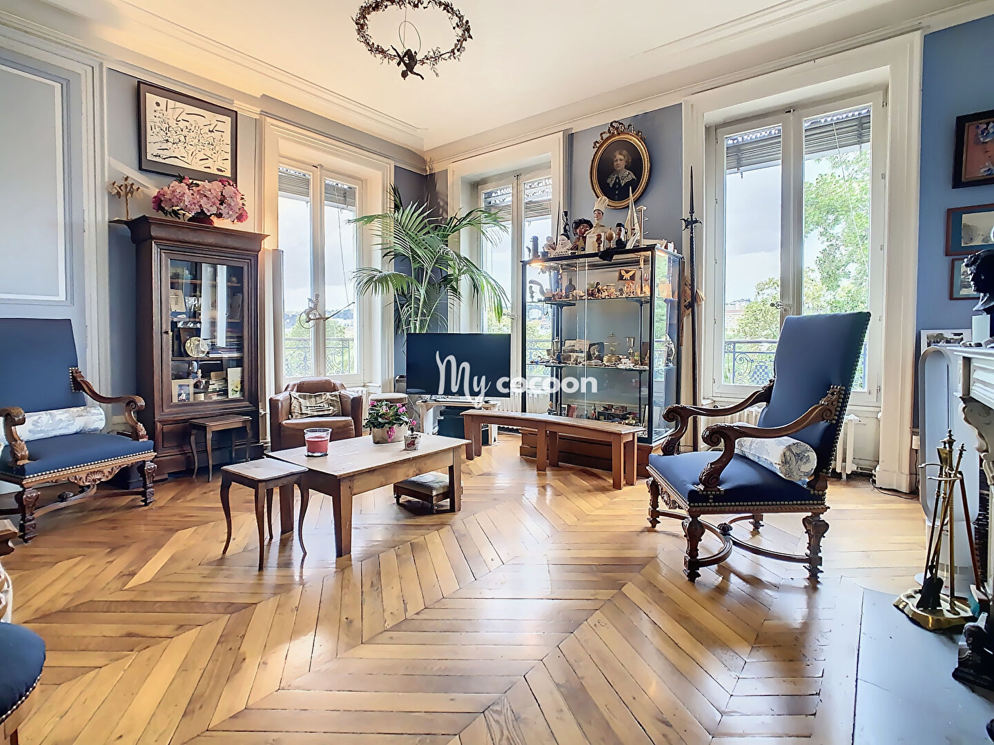 Lyon 07 - Quais du Rhône - T6 - 147,27 m²