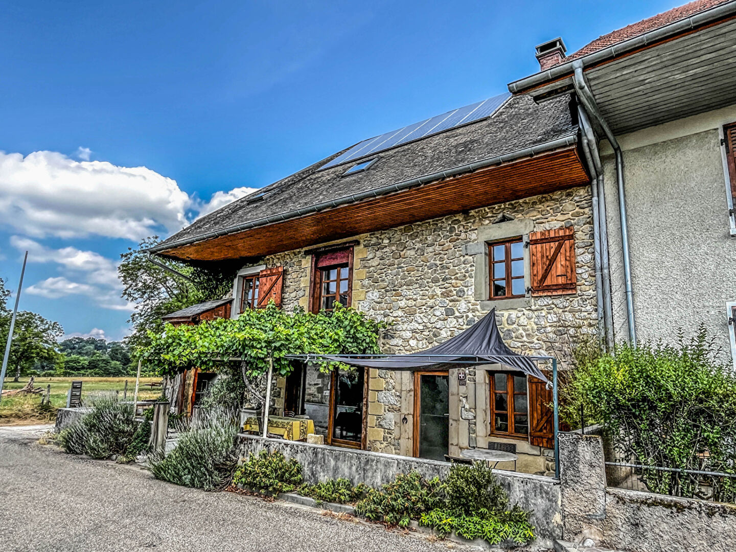 Agence immobilière de COMPARET IMMO - COMPARET IMMOBILIER CHAMBERY