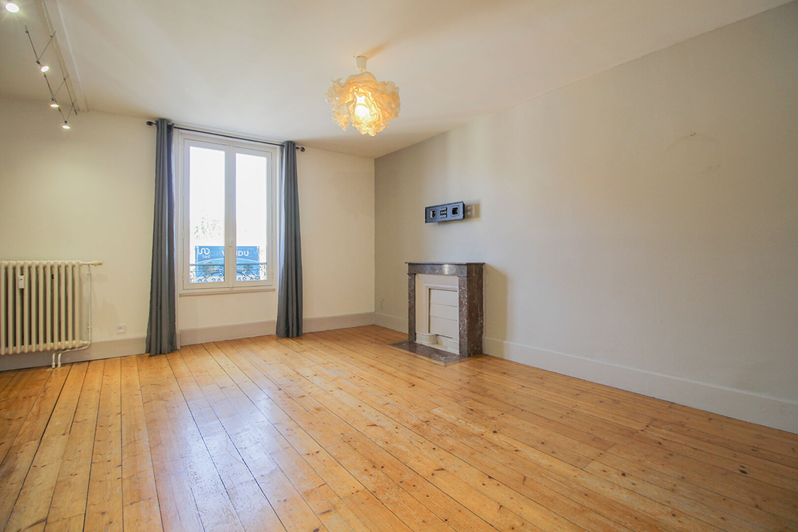 Agence immobilière de COMPARET IMMO - COMPARET IMMOBILIER AIX LES BAINS